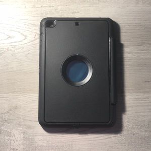 Never Before Used Black Protective iPad Mini Case!